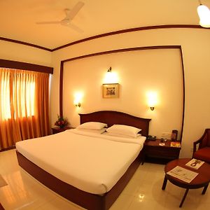 Hotel Rathna Residency